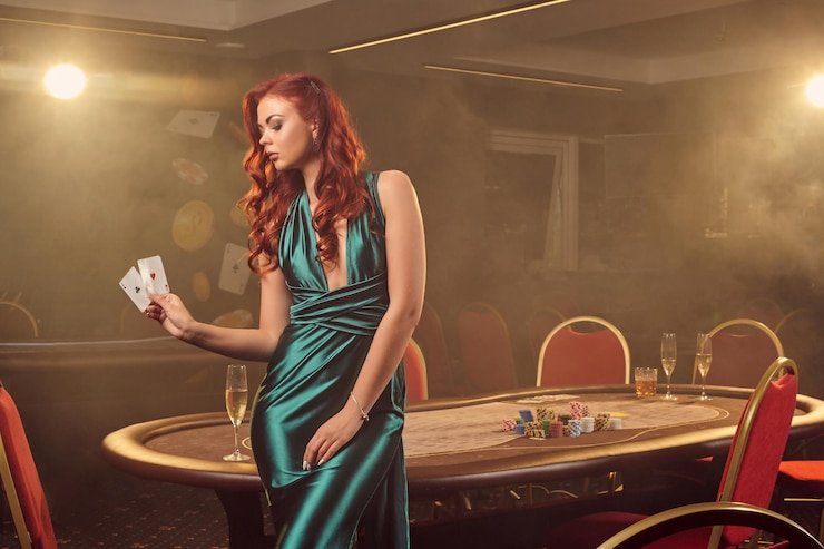 Meja roulette langsung pupu slot dengan roda berputar dan papan taruhan interaktif